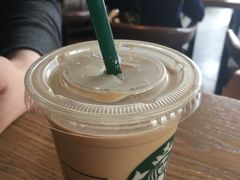 -星巴克臻选(莘庄仲盛店)