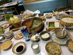 -菌子鲜汤野生菌锅