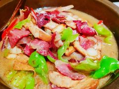 火腿烩牛肝菌-云海肴·汽锅鸡·云南菜(高德置地店)
