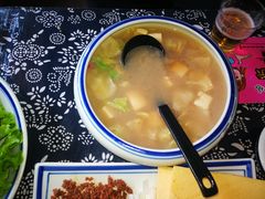 -八两八金·莱芜特色炒鸡(市南漳浦路店)