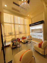 -JNK皮肤管理中心