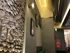 -普朗姆生蚝牛排馆 The Plump Oyster(成都摩方购物中心店)