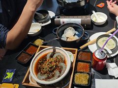 -牛牛和牛海鲜粥底火锅(长虹国际城店)