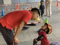 -八爪矩阵极限运动馆·儿童平衡车·感统训练(南海子公园校区)