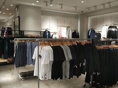 -H&M(华润万象城店)