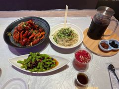 -肥肥虾庄·金牌油焖大虾(首义路店)