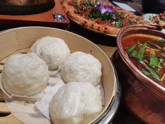 -麦麦山云南菜(复地活力城店)