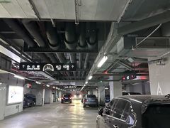 -华润时代广场·停车场