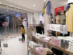 -优衣库(青岛伟东乐客城店)