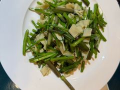 -南京金牛湖巨碗鱼头