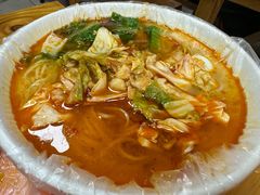-二钢串叔麻辣烫(华龙大厦店)
