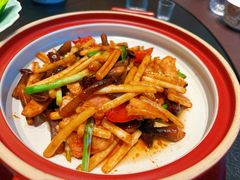 -千百味红餐厅·非遗江西菜(绿地双子塔总店)