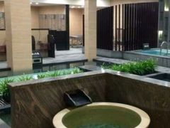 -汤里来温泉