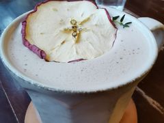 伯爵苹果拿铁-MAISON门前杂货店
