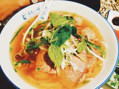 越南火车头汤河粉-美奈小馆·越南料理(中航城君尚购物中心店)
