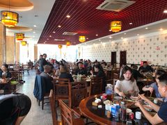 大堂-九尺赵老四鲜鹅肠火锅