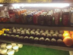 -油梨树 AVOCADO TREE(亮马桥店)