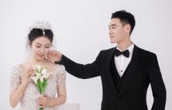 -第一夫人婚纱摄影(南京店)