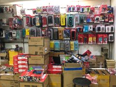 -上海南东电玩(上海置地广场周大福店)