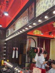 -东方先生国潮男士理发馆