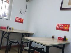 大堂-赵家牛肉砂锅(台西三路店)