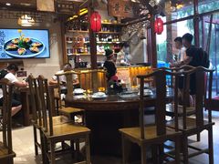 -东来菜馆•手抓海鲜家常菜•海鲜锅贴(鸽子窝店)