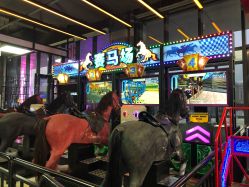 -嗨翻Hi-Fun竞技主题乐园·蹦床团建生日聚会(五棵松华熙店)