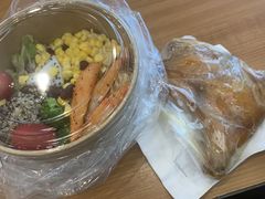 -全家便利店(天目山路三店)