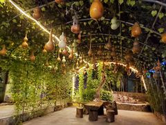 -百里峡七彩艺术小镇