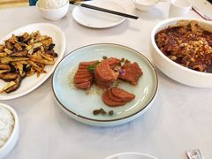 桂花糯米藕-万荣烤鸭店·北京菜(天坛店)