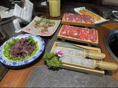-大匠工房古船木艺术餐厅·猪肚鸡专门店(长白仙岛店)