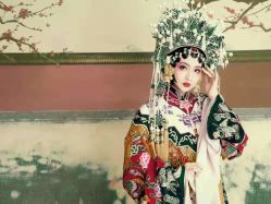 -盘子女人坊古装写真摄影(厦门总店)