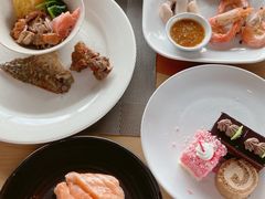 -彩虹云霄酒店76&78层国际自助餐