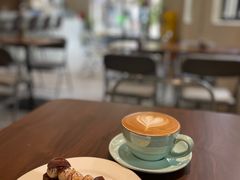 -Fridi Patisserie Cafe