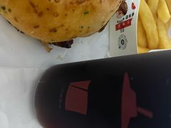 -必胜客(绿地新都会店)