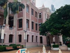 -香港大学