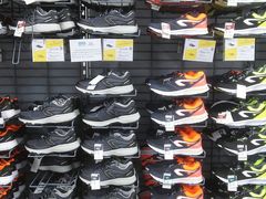 -迪卡侬(南二环店)