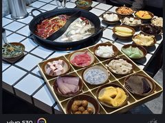 -贰回巷火锅馆(钟楼店)