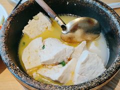 -关东小磨东北菜(上海长风大悦城店)