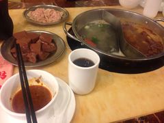 -月圆火锅(宁海东路二店)