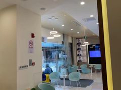 -维乐口腔(美维云门诊陆家嘴店)