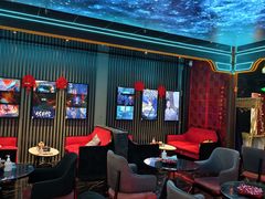 -屋有岛沉浸游戏旗舰店(中山公园店)
