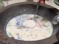 -鲜潭蒸汽石锅鱼(五道口购物中心店)