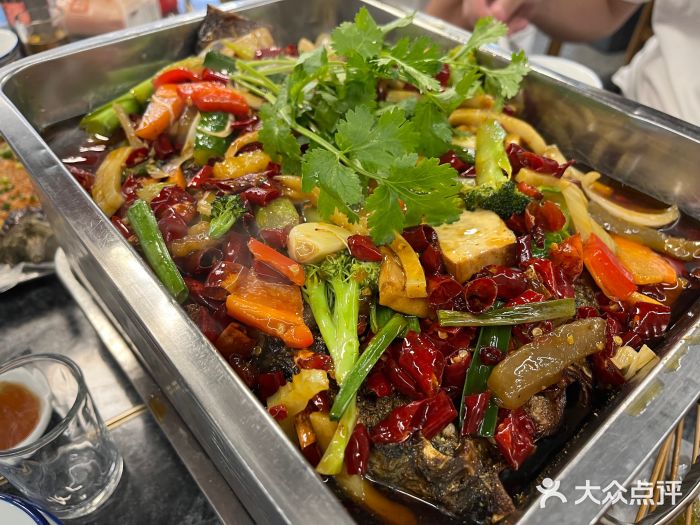 小四川特色烤鱼(新城总店)草鱼图片