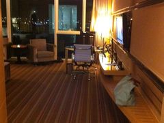 -苏州金鸡湖中茵皇冠假日酒店