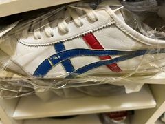 -京伟修鞋洗鞋奢侈品皮具护理店