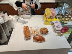 -万利隆·活力烘焙(板塘店)