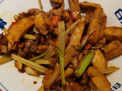 -白沙肴·长沙米粉.小炒湘菜(石厦时代广场店)