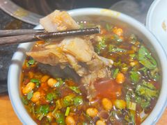 -小饕荟雅安贡椒鱼鲜馆(广福桥店)
