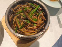 -海鸿荟·沿江菜(中山北路店)
